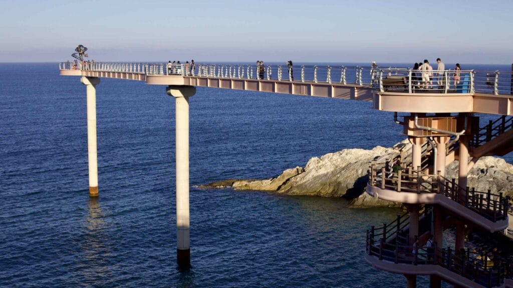 A picture of Deunggi Mountain Skywalk (등기산 스카이워크) in Hupo Port, Uljin County, South Korea.