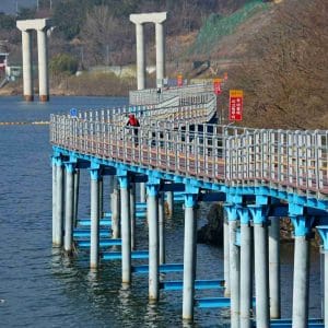 A picture of the boardwalk cycling paths along the Nakdonggang Bike Path (낙동강자전거길) along the Nakdong River in South Korea.