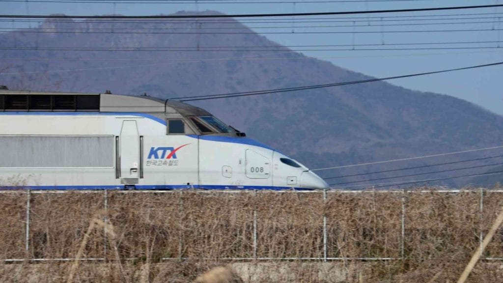 A picture of the KTX train near the city of Yangsan in South Korea.