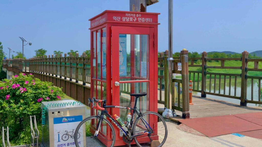 cycling tourism