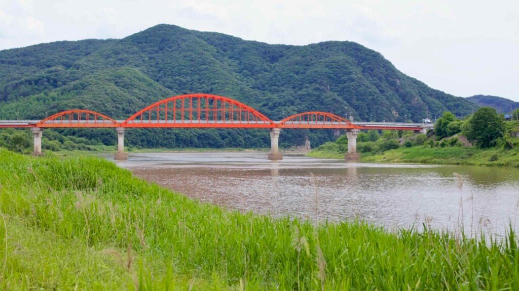 red bridge