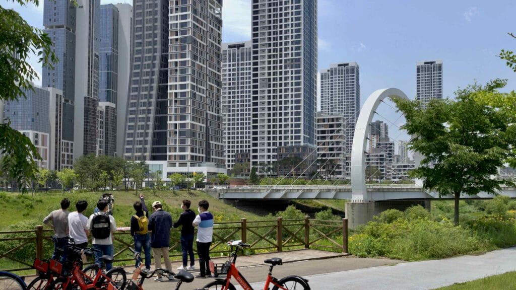 cycling tourism