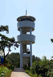 The Neureoji Observation Center stands tall along the Yeongsangang Bike Path.