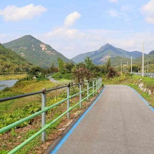 A stretch of the Seomjingang Bike Path runs parallel to the Seomjin River.