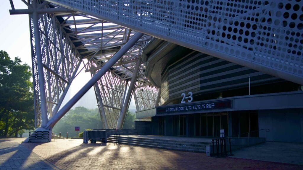 A picture of the KSPO DOME at Olympic Park (올림픽공원) in the Songpa District in Seoul, South Korea.