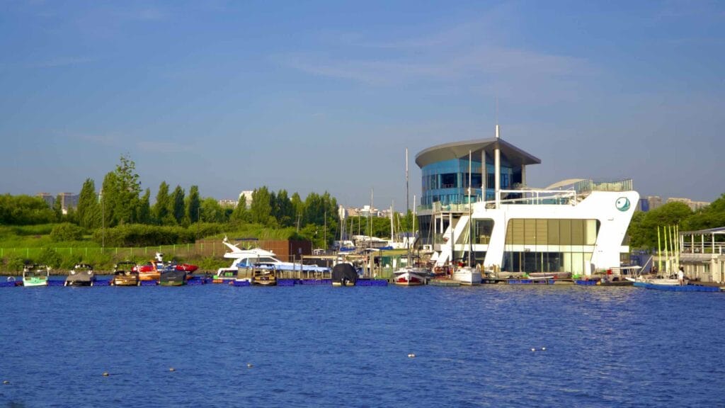 A picture of Seoul Marina Club & Yacht (마리나클럽앤요트) in Yeouido Hangang Park (A picture of a boat near Seoul Marina Club & Yacht (마리나클럽앤요트) in Yeouido Hangang Park (여의도한강공원) in Seoul, South Korea.) in Seoul, South Korea.
