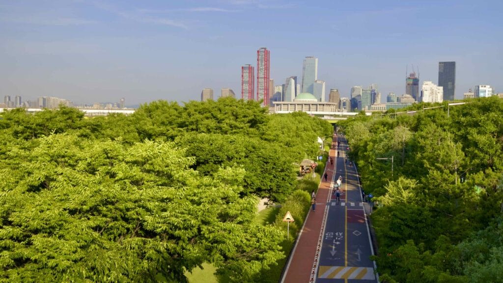 A picture of the National Assembly Building and the Yeouido Skyline from Yanghwa Hangang Park (양화한강공원) in Seoul, South Korea.