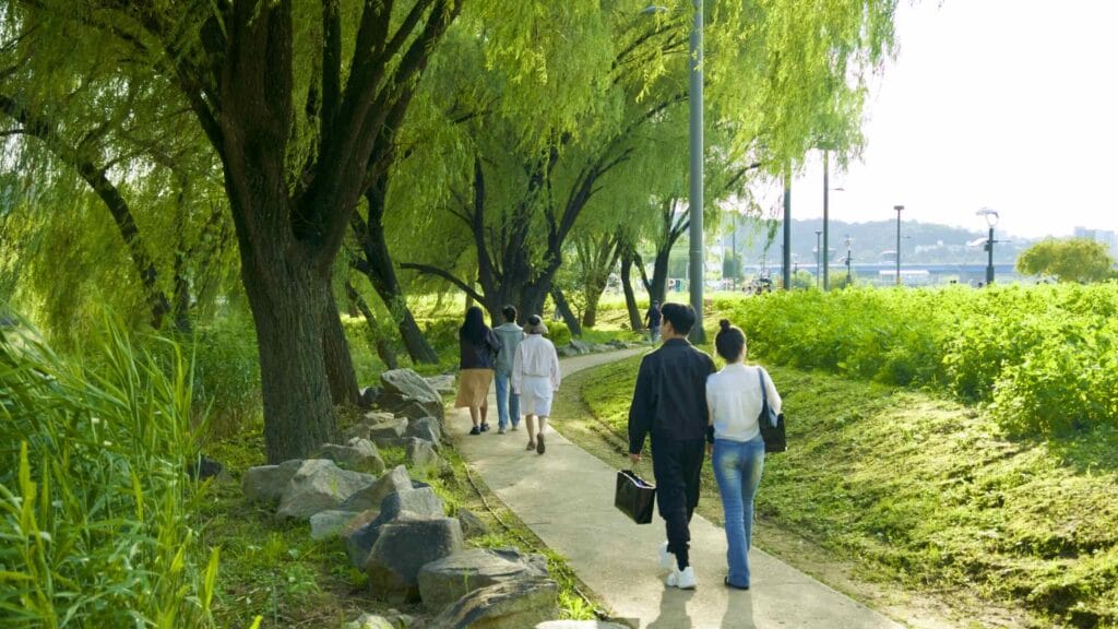 A picture of the Seorae Island (서래섬) in Banpo Hangang Park (반포한강공원) in Seoul, South Korea.