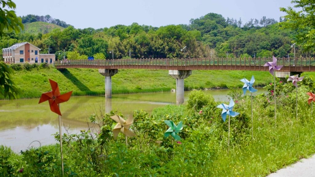 cycling tourism