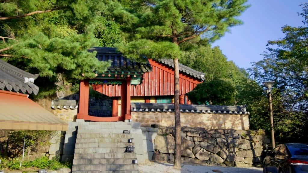 temple gate