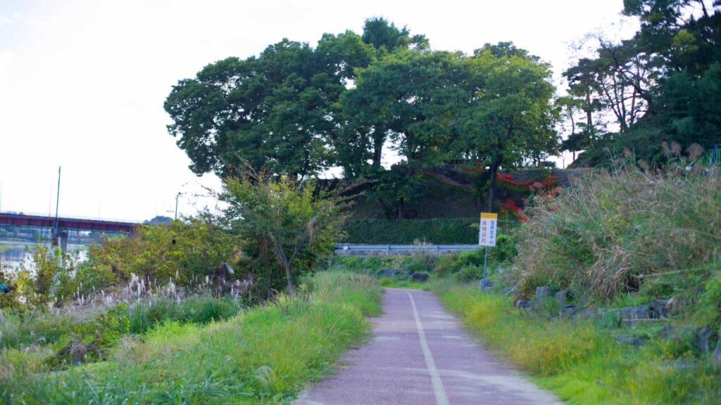 Scenic approach to Pungyeong Jeong Pavilion, a historic 16th-century Joseon-era site.