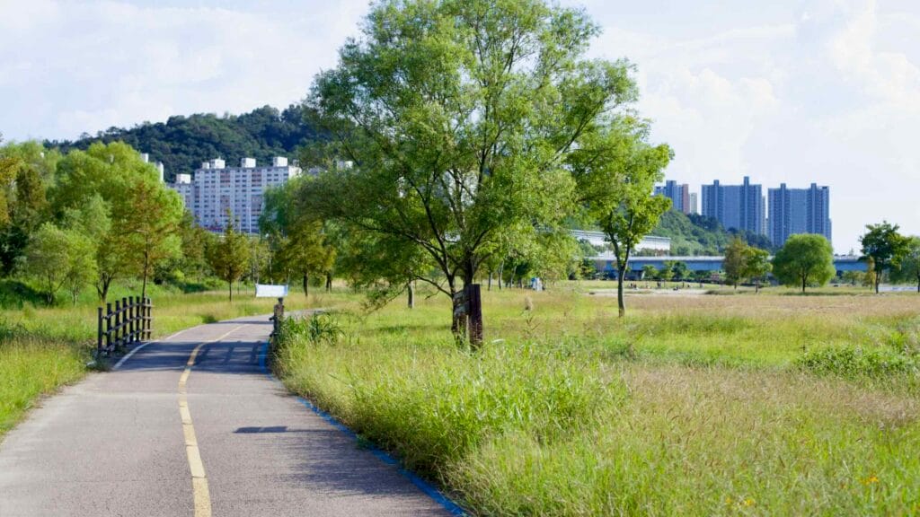 cycling tourism