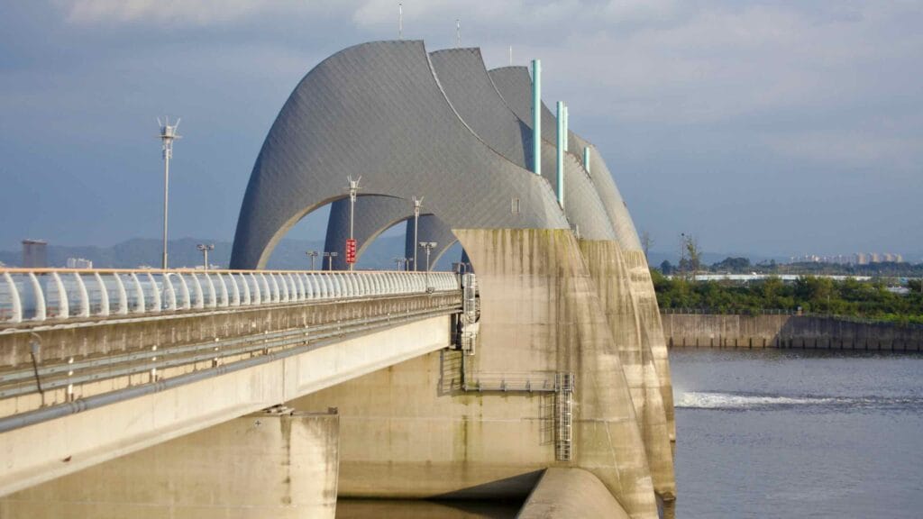 Seungchon Weir on the Yeongsan River, showcasing its rice grain-shaped water towers and spillway system, part of Korea’s Four Rivers Restoration Project.