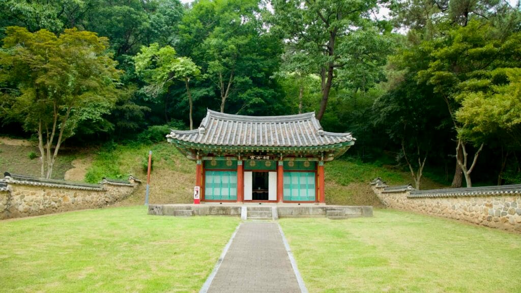 tranquil courtyard