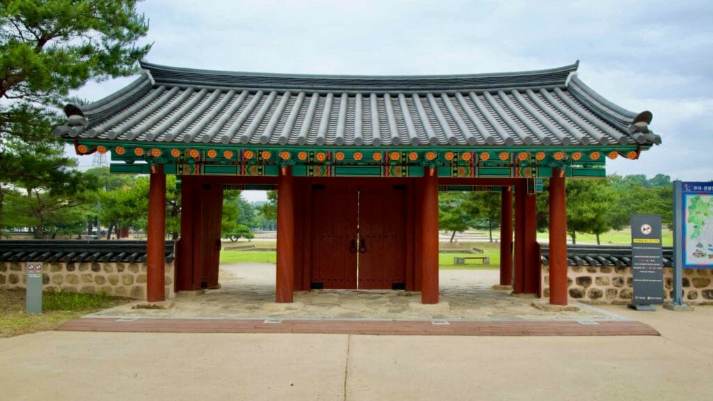 pillars