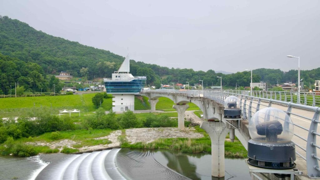 spillway