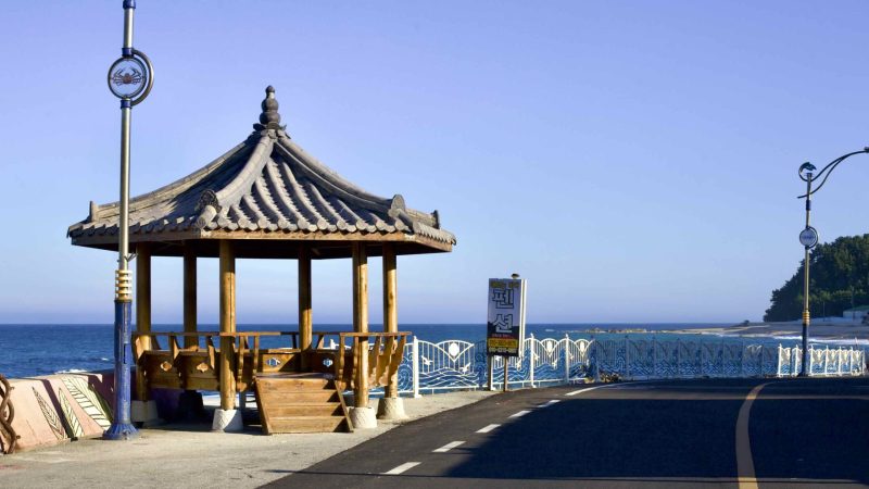A picture of Jiksan Port (직산항) in Uljin County, South Korea.