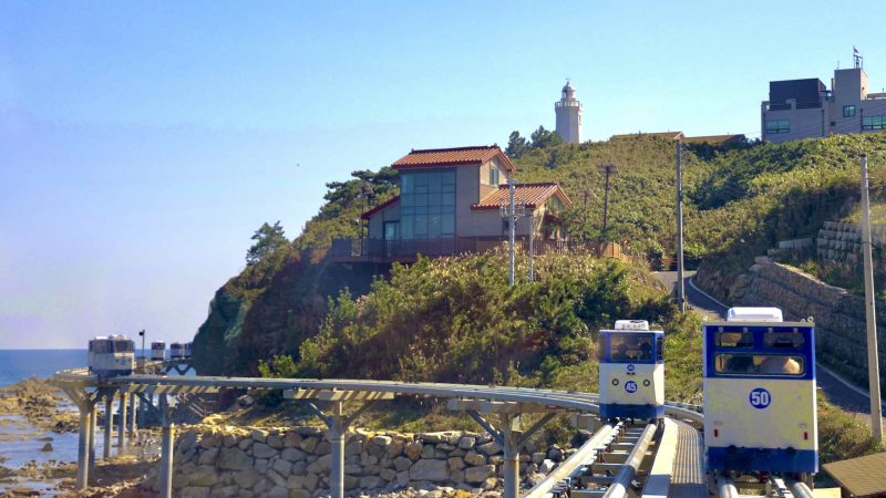 A picture of the Into the Storm Set (폭풍속으로 세트장) on the Jukbyeon Cape (죽변곶) in Jukbyeon Port (죽변항) along the Gyeongbuk (East Coast) Bicycle Path (동해안자전거길 (경북)) in Uljin County (울진군), South Korea.
