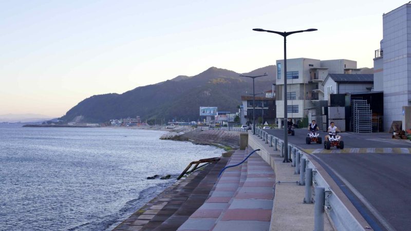 A picture of pensions at Hupo Port (후포항) in Uljin County, South Korea.