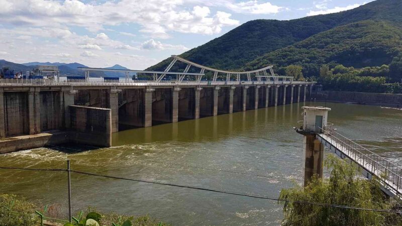 A picture of the Paldang Dam in Namyangju City on the Han River beside the Hangang Bike Path.