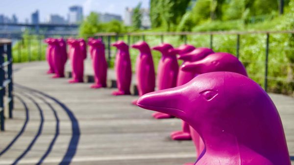 A picture of Hangang Art Park (한강예술공원) in Ichon Hangang Park (이촌한강공원) near the Han River in Seoul, South Korea.