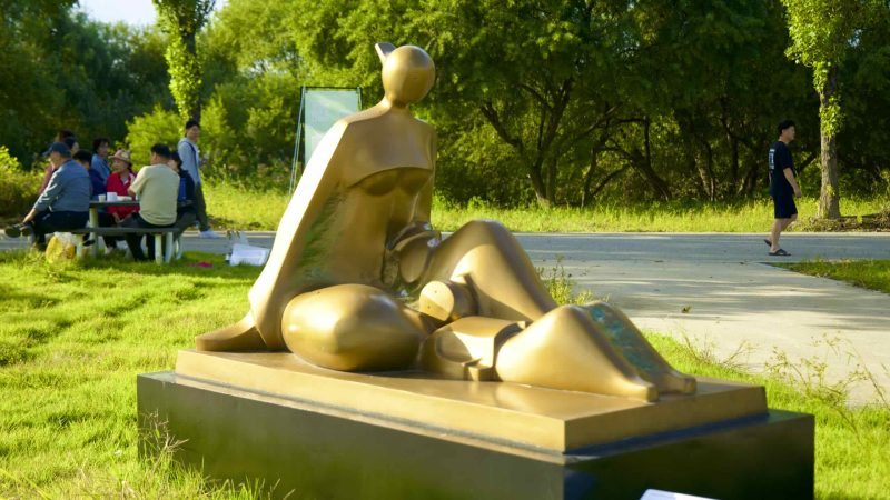 A picture of Han River "Heung" Project sculptures in Jamwon Hangang Park (잠원한강공원) in Seoul, South Korea.
