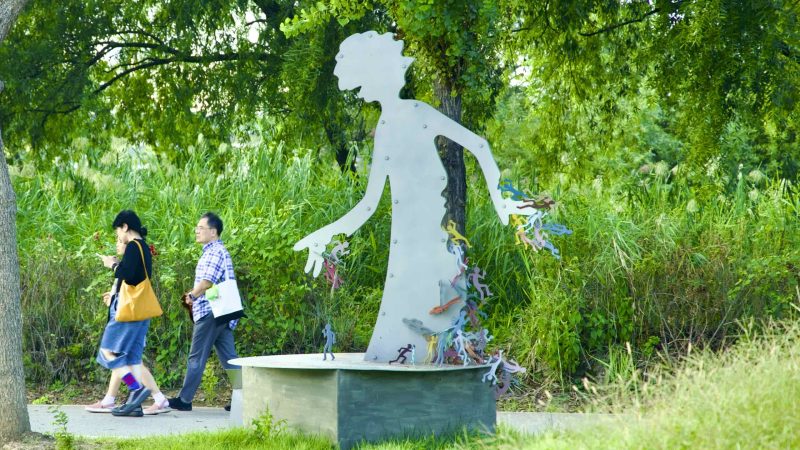 A picture of Han River "Heung" Project sculptures in Jamwon Hangang Park (잠원한강공원) in Seoul, South Korea.
