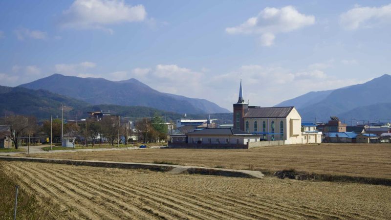 A picture of Dogae Central Church (도개중앙교회) along the Nakdonggang Bike Path in Gumi City, South Korea.