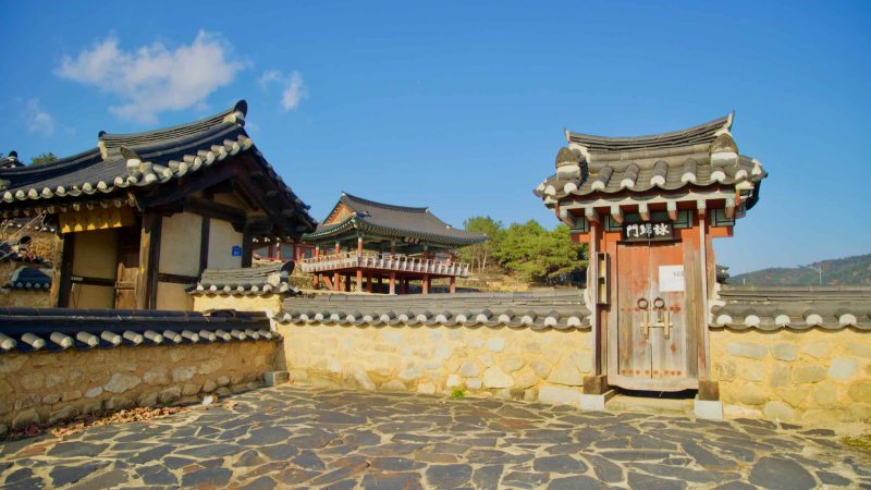 A picture of Donam Confucian Academy (도남서원) near Gyeongcheon Island Park in Sangju City, South Korea.