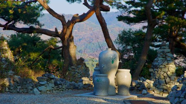 A picture of Gyeongcheondae Terrace (경천대) along the Nakdong River in Sangju City, South Korea.