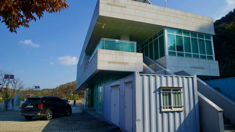 Nakdan Weir on the Nakdong River, showcasing a fusion of contemporary design and historical elements.