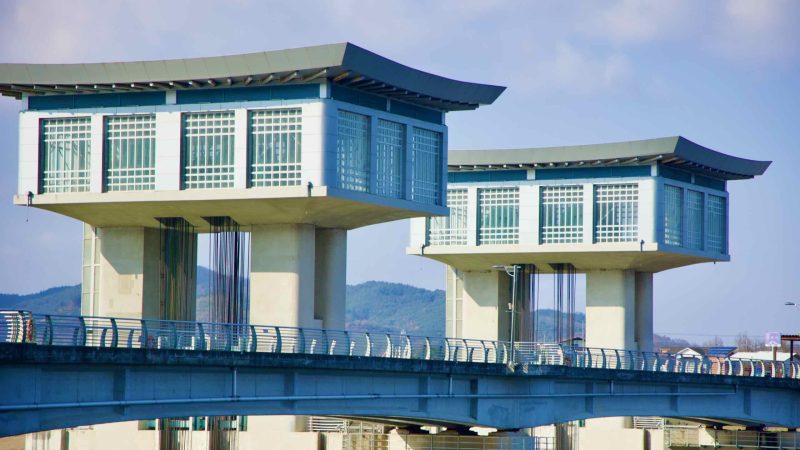 Nakdan Weir on the Nakdong River, showcasing a fusion of contemporary design and historical elements.