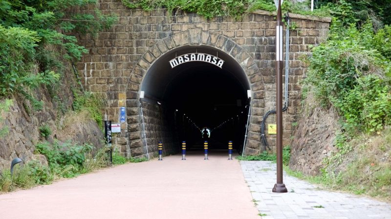 A picture of Masa Tunnel (마사터널) on the Nakdonggang Bike Path (낙동강자전거길) along Nakdong River (낙동강) in Gimhae City, South Korea.