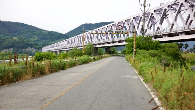 A picture of the Nakdong River Railroad Bridge (낙동강철교) on the Nakdonggang Bike Path (낙동강자전거길) along the Nakdong River (낙동강) in Gimhae City, in South Korea.