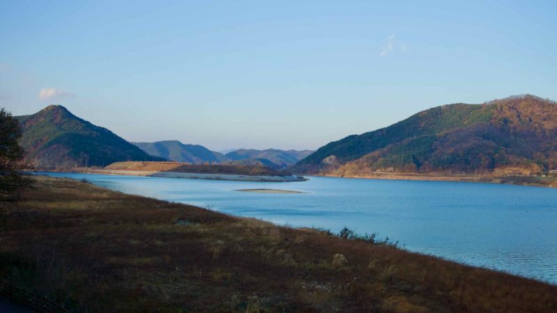 A picture of the intersection of Yeong River and Nakdong River in Sangju City, South Korea.
